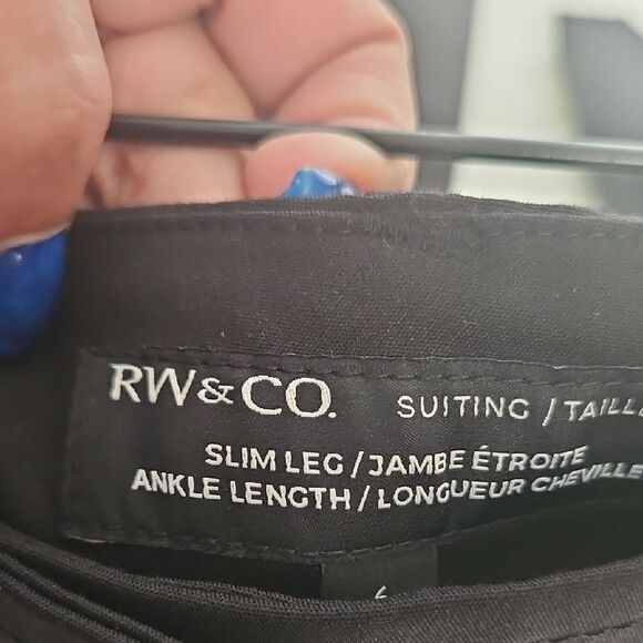 Women's Black Slim Leg Signature Fit Pants - Picture 2 of 16